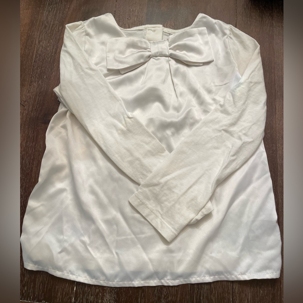 Janie & Jack White Satin feel with Cotton back bow top blouse - Size 6